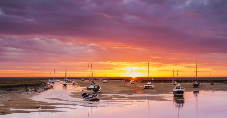 Best Guide to Crabbing at Wells-next-the-Sea Norfolk - Catherine's Cultural  Wednesdays
