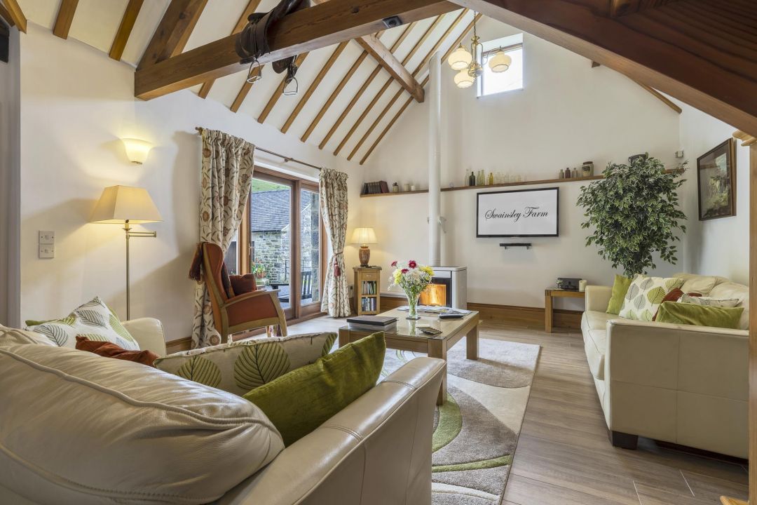 The Coach House, Holiday Retreat in The Peak District, Sleeps 7