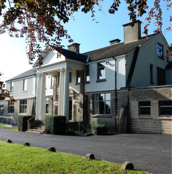 Hollywood House, Luxury Holiday House in Derbyshire, Sleeps 40