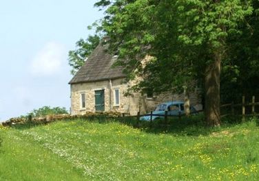 Self Catering Holiday Cottages With A Hot Tub To Rent